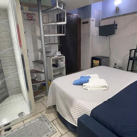 Loft 24 Bed and Breakfast Brindisi Eksteriør billede